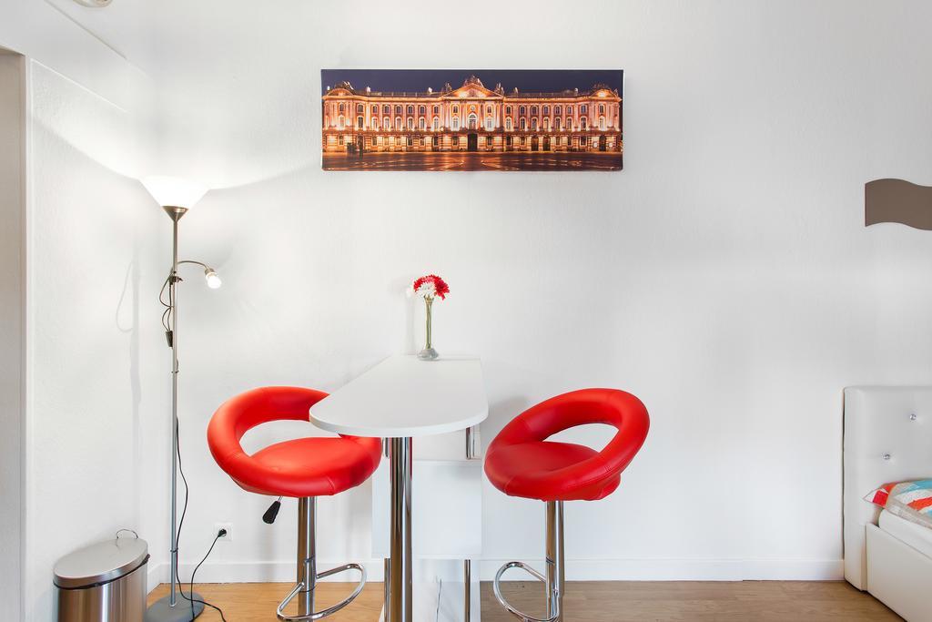 Nouvel Oasis Toulouse Saint Cyprien Apartment ภายนอก รูปภาพ